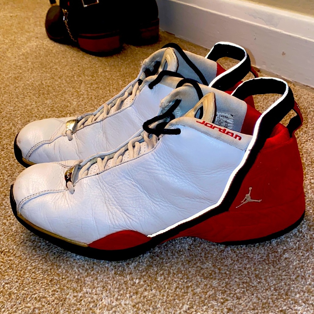 Jordan (011202 Y3) basketball, snickers